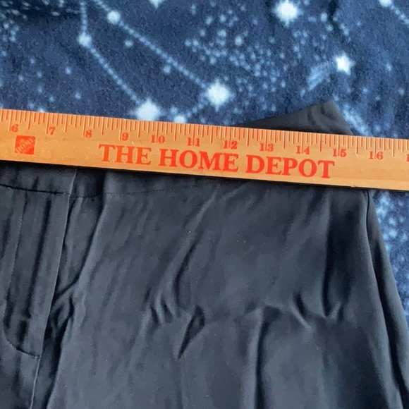 CULTURE Black Silk Pantsuit in Size L (Jacket/Top) & 6 (Pants), Preowned - Picture 13 of 16